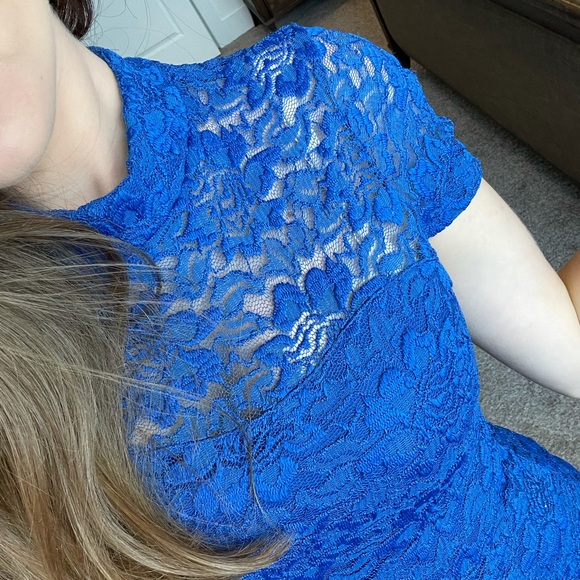 Blue Lace Mini Dress - Picture 4 of 4